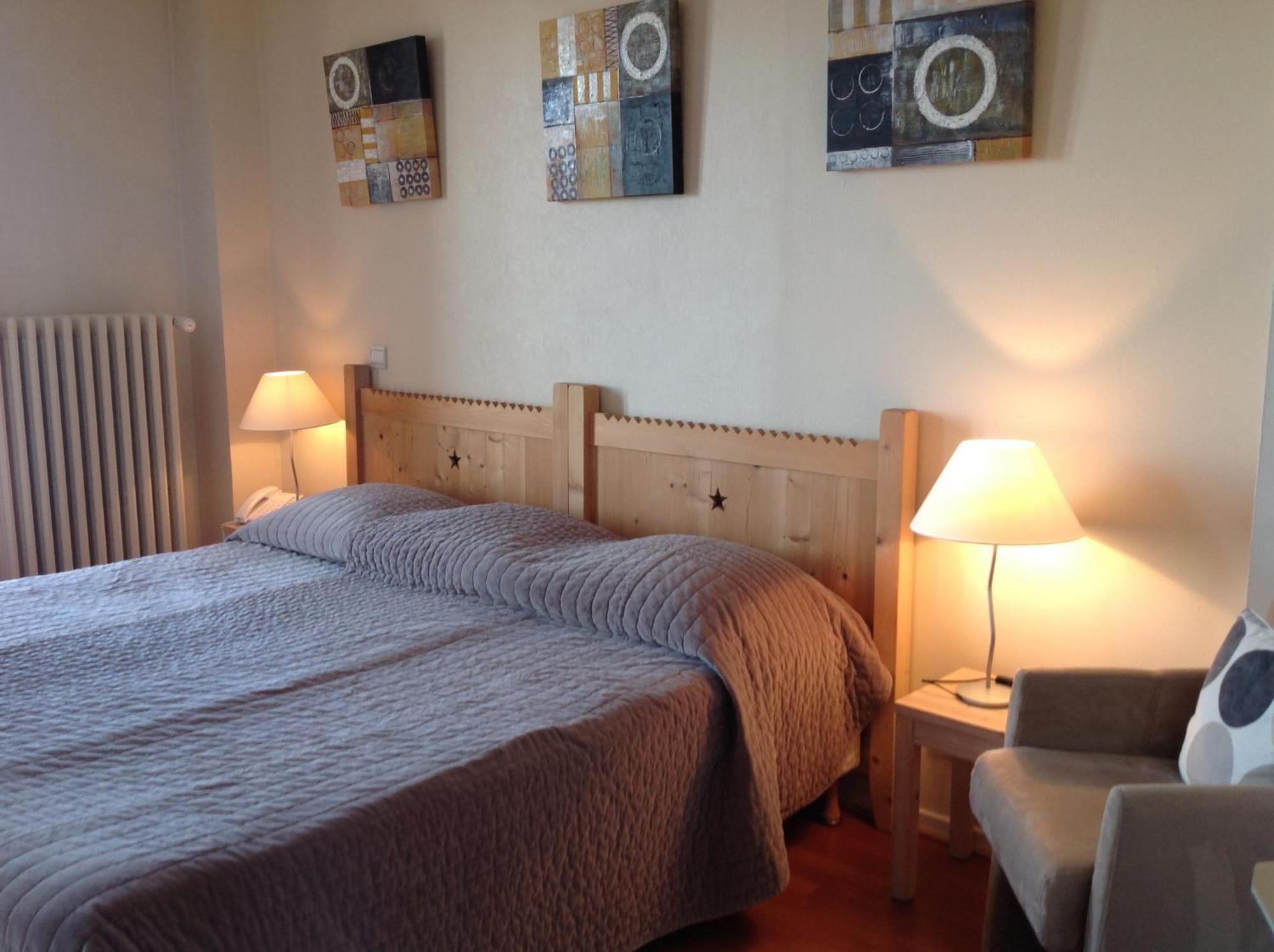 L'Oasis Hotel Évian-les-Bains Værelse billede